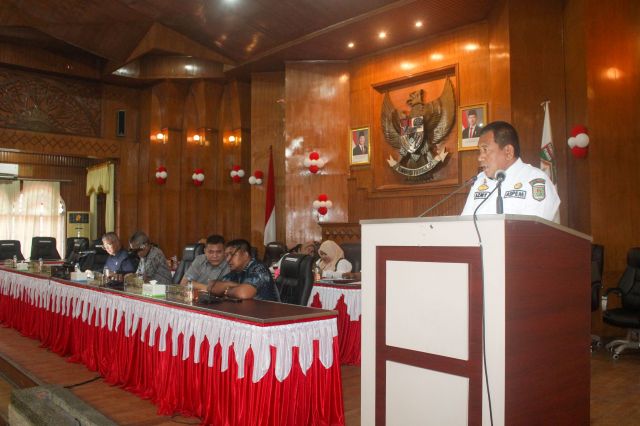 RAPAT PARIPURNA JAWABAN BUPATI ASAHAN ATAS PEMANDANGAN UMUM FRAKSI-FRAKSI TERHADAP RANPERDA P.APBD KABUPATEN ASAHAN TA 2025